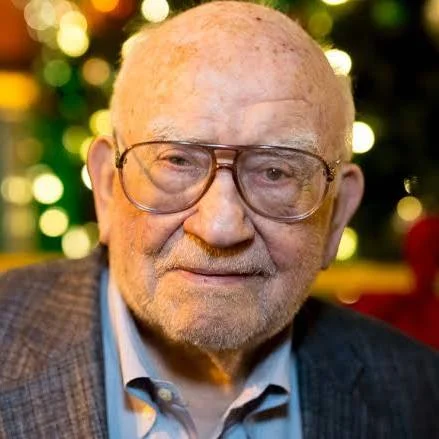 Ed Asner Obituary, Death - Emmy-Winning Actor and Voice of Carl in Up Dies at 91